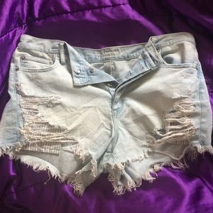 AE hi rise festival shorts